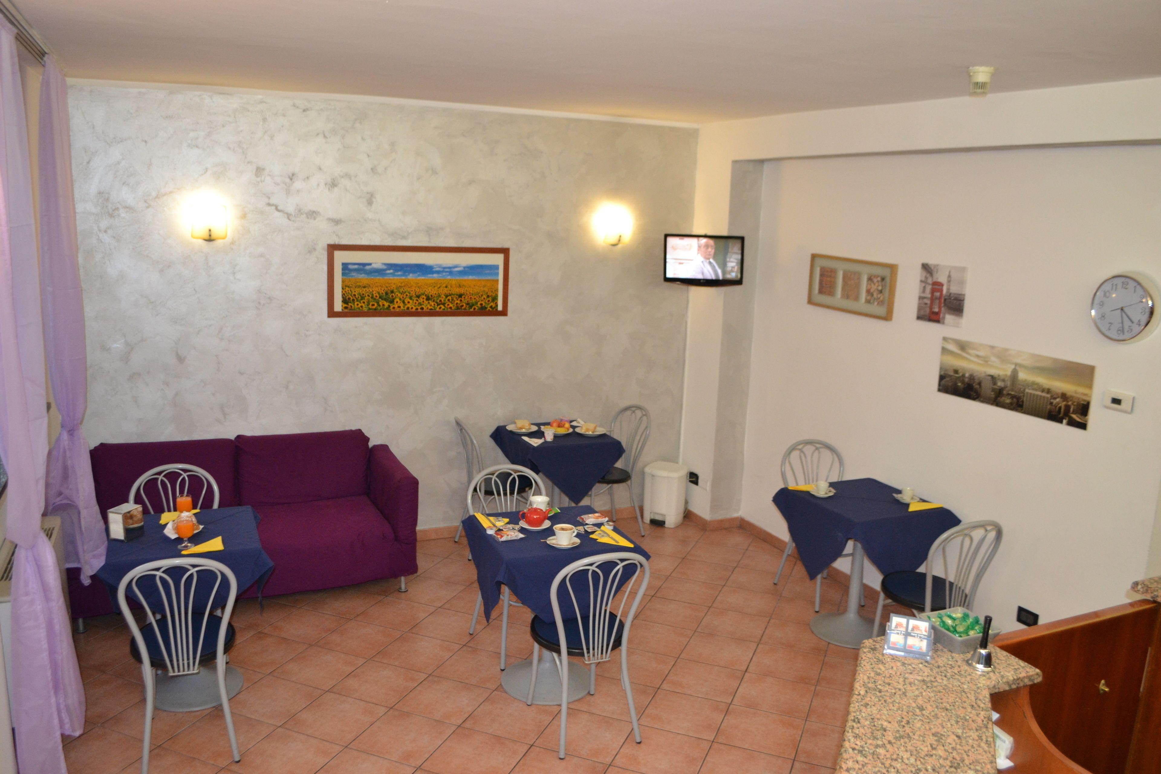 Hotel Iride Stazione Lambrate Citta Studi — Photos 2